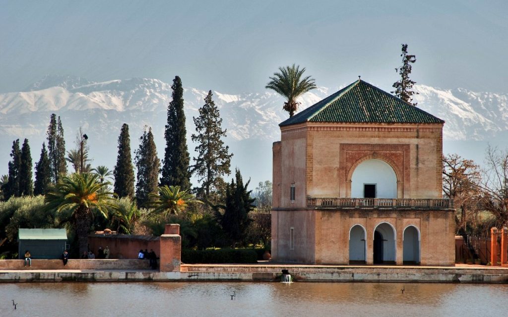Jardins de Marrakech sous une lumière douce pour illustrer la température en décembre