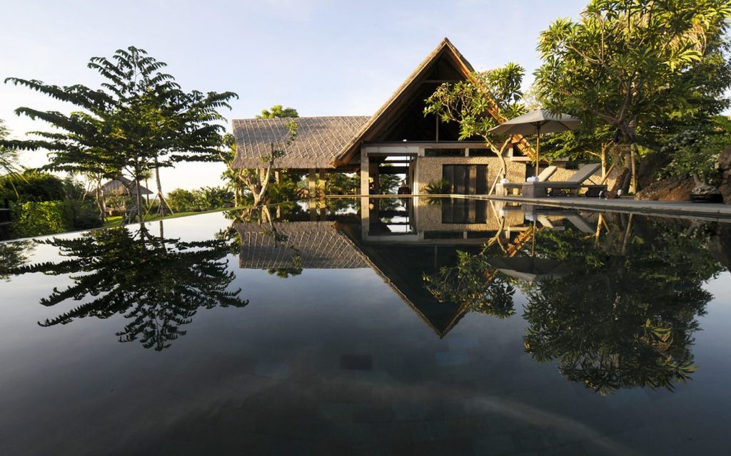 Photo réaliste liée à Quelle est l’expérience unique d’une villa au cœur de la jungle de Bali ?