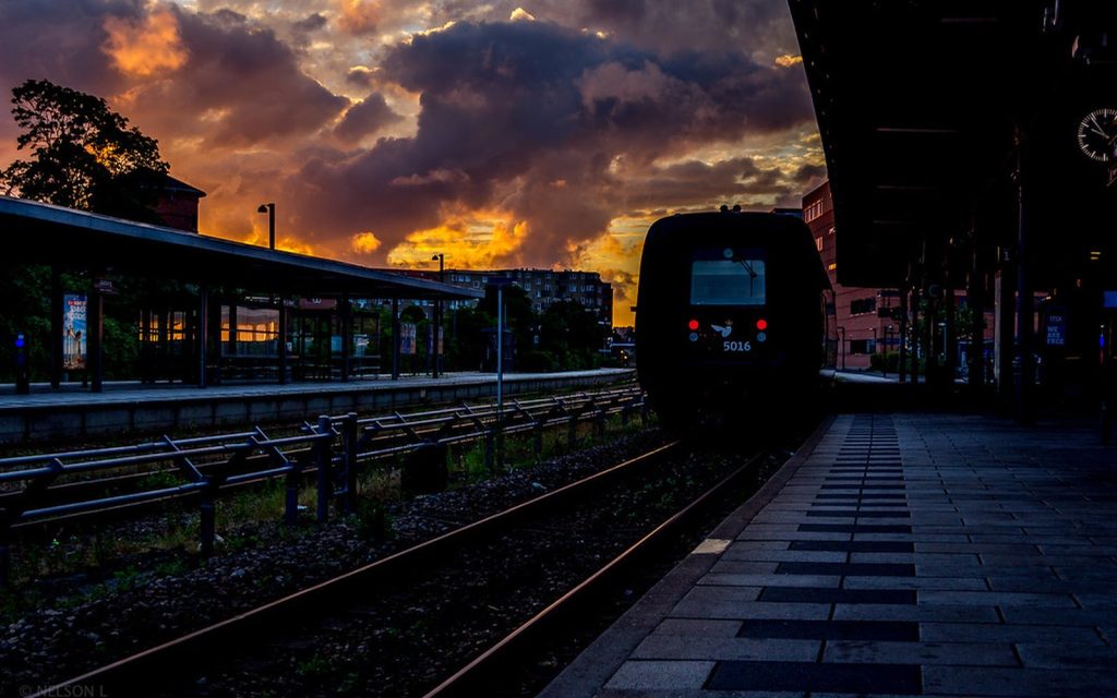Photo réaliste liée à Voyage en train au Danemark : Quelles merveilles vous attendent ?